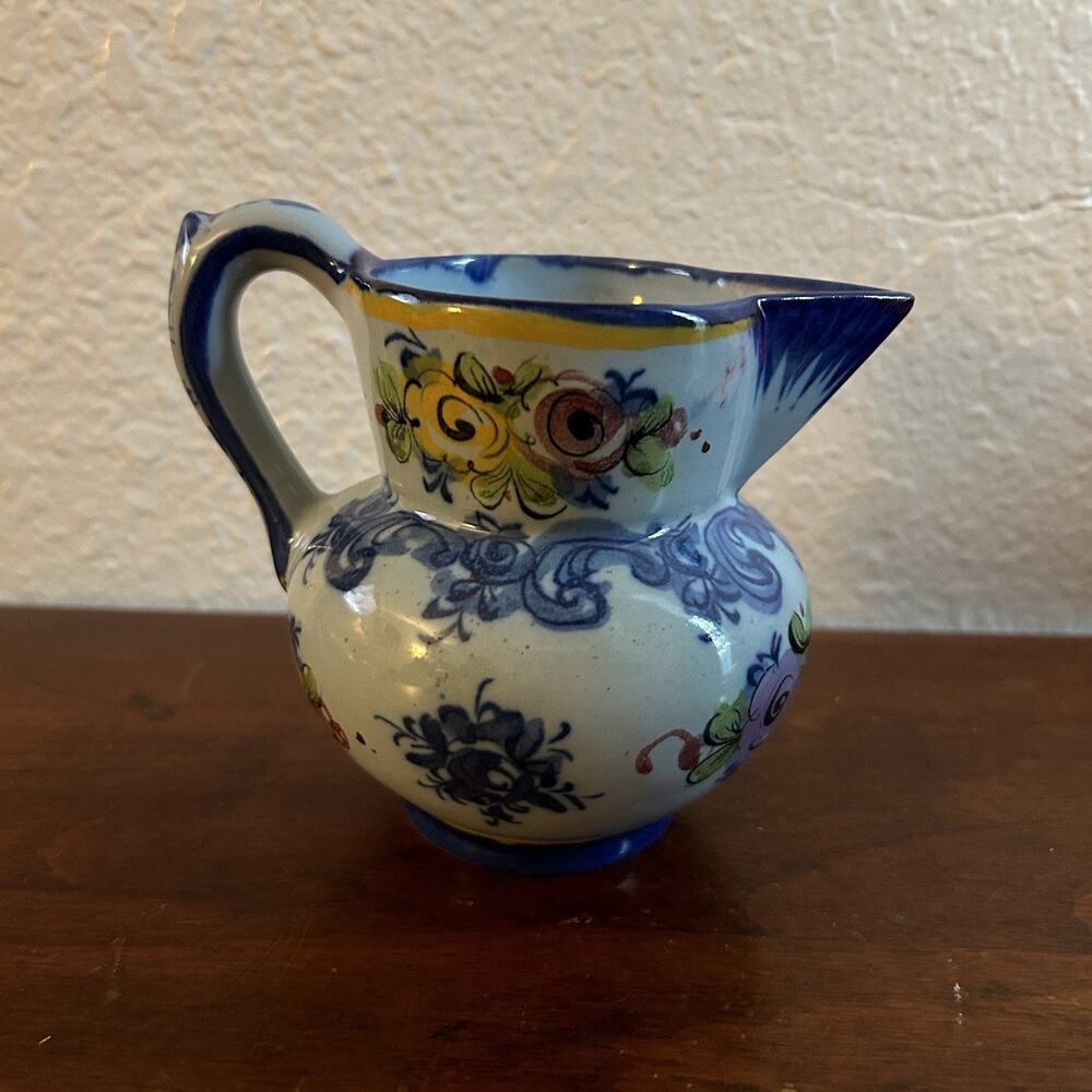 Vintage Vestal Alcobaca Portugal Pottery Small Pitcher # 548 Flowers HandPainted